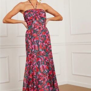 Lorainne Floral Maxi Dress Size Medium